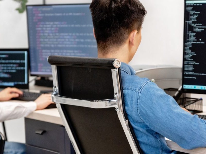 Choosing the Best Software Development Course for 2026