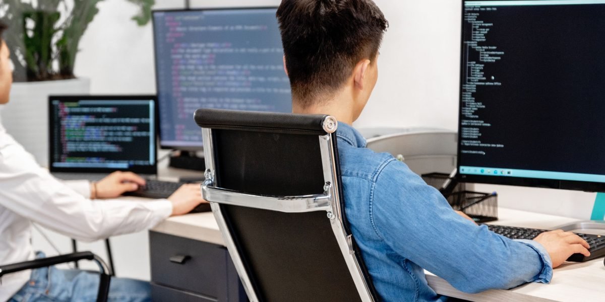 Choosing the Best Software Development Course for 2026